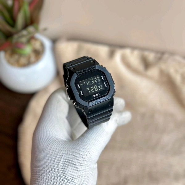 Most Demanded Digital Top Quality Watch With High Quality Strap Best Finishing Body & Case