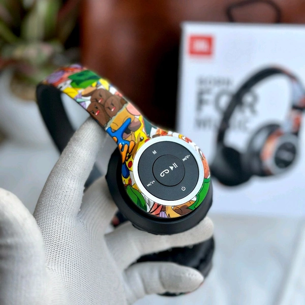 New Limited Edition High Quality Bluetooth Wireless Headphones With 5-6 Hours Playback Time - SRH4