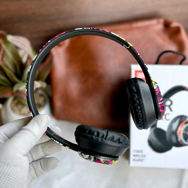 New Limited Edition High Quality Bluetooth Wireless Headphones With 5-6 Hours Playback Time - SRH5