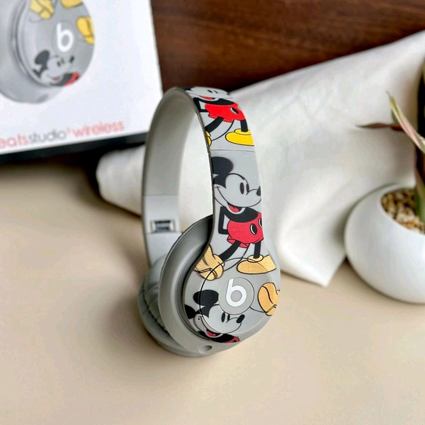 New Limited Edition High Quality Bluetooth Wireless Headphones With 5-6 Hours Playback Time - Gray