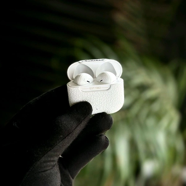 New MODE XV Wireless Earbuds – Quality Ceramic Finish, Lossless Connectivity & Long Battery Life - White