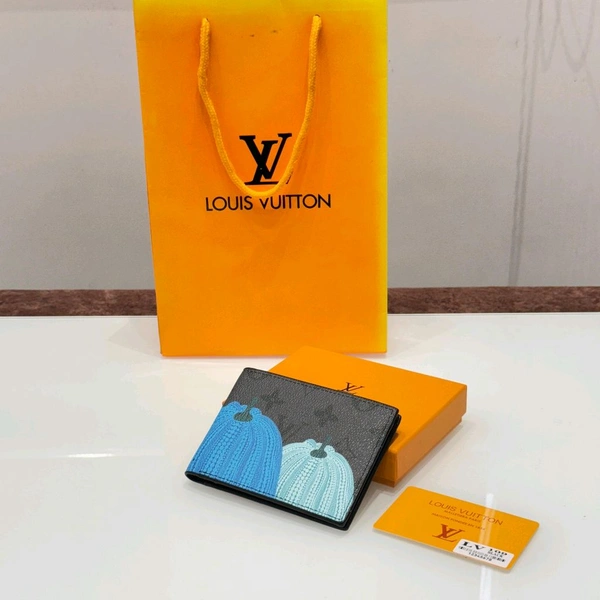 New Top Notch Quality Wallet With Brand Box, Card - With Carry Bag