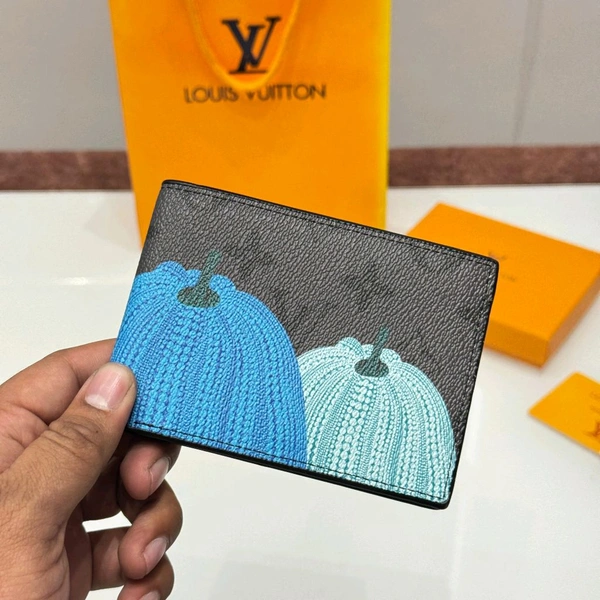 New Top Notch Quality Wallet With Brand Box, Card - With Carry Bag