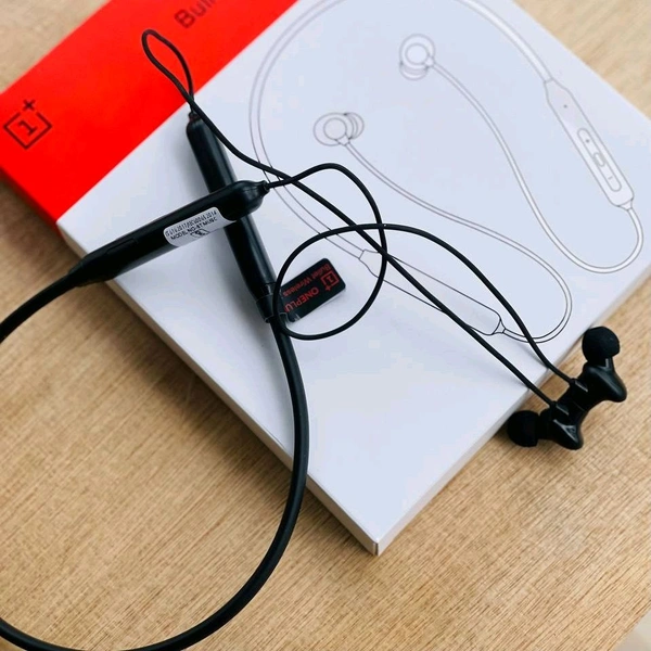 One Plus Premium Bluetooth Truly Wireless In Ear Neckband With Mic