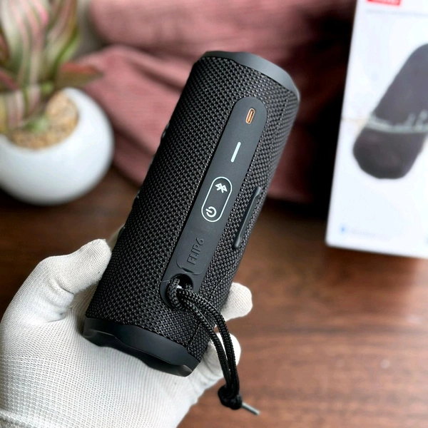 The New Portable FL1P 6 Bluetooth Speaker | Portable Waterproof Speaker | Bold Sound For Every Adventure - SRB2