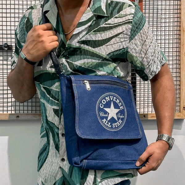 Top Quality Vintage Arts Bag | Ultra Sporty Messenger Sling Bag For Multipurpose Use - SRV1