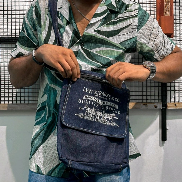 Top Quality Vintage Arts Bag | Ultra Sporty Messenger Sling Bag For Multipurpose Use - SRV4