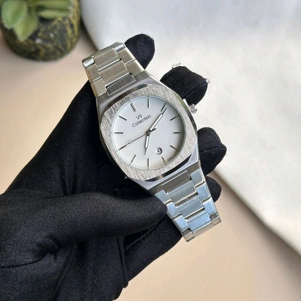 V9 Analog Quartz Movement Collection With High Quality Strap Best Finishing Body & Case - White
