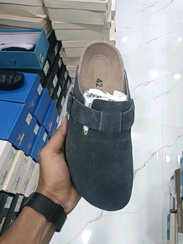 IX Armis Royal King Suede Leather Sandals - 7, Dark Grey