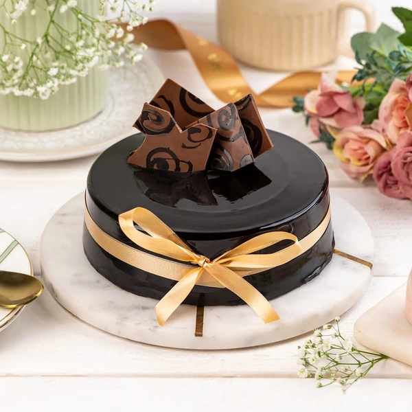 Decorative Chocolate Truffle Cake - 1kg