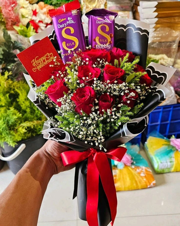 Roses And Chocolate Bouquet