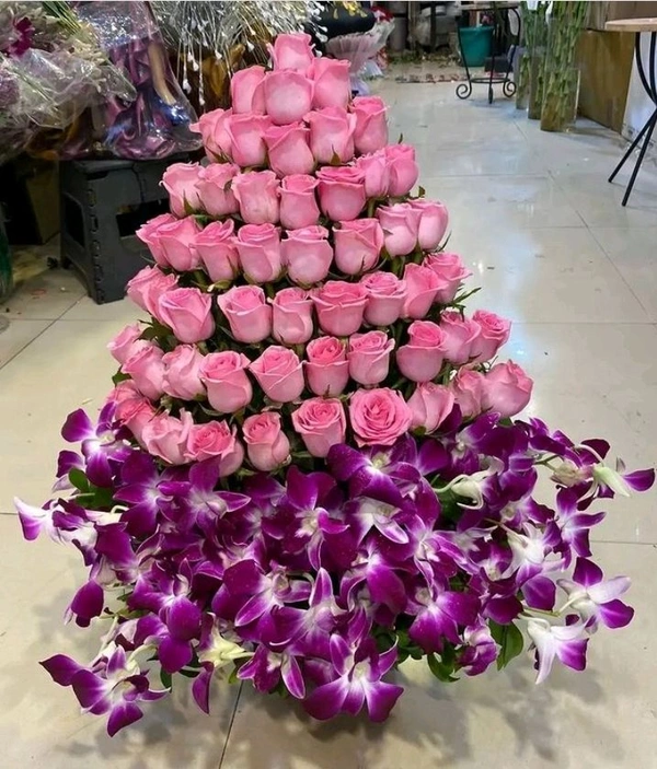 Premium Pink And Orchids Basket
