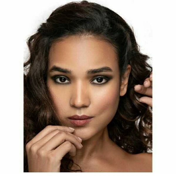 SUGAR Cosmetics Kohl Of Honour Intense Kajal, 01 Black Out, Black,