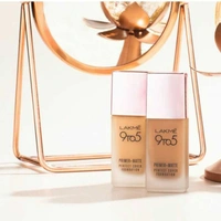 Lakmé 9To5 Primer + Matte Perfect Cover Foundation,( N260)