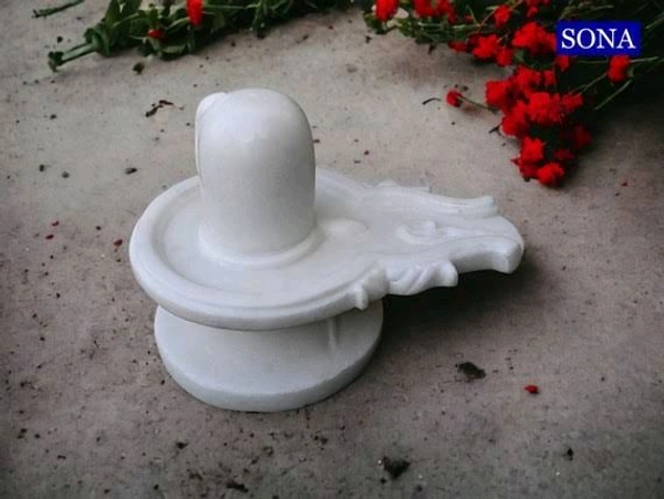 ShivLing(Wight Stone)