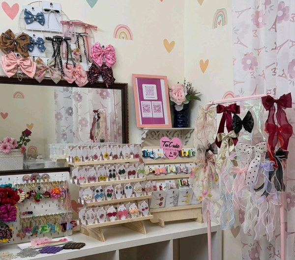 3 step Dismantling Pinewood display stand - 12 Inch / 4 Inch, Without Groove