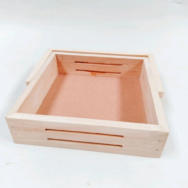 Premium Wooden Hamper Basket / Caddy / Tray - 8 x 8 Inches