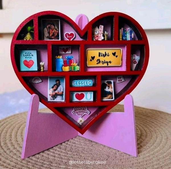 Miniature Bookshelf - Heart - 6 Inches, Without Easel Stand