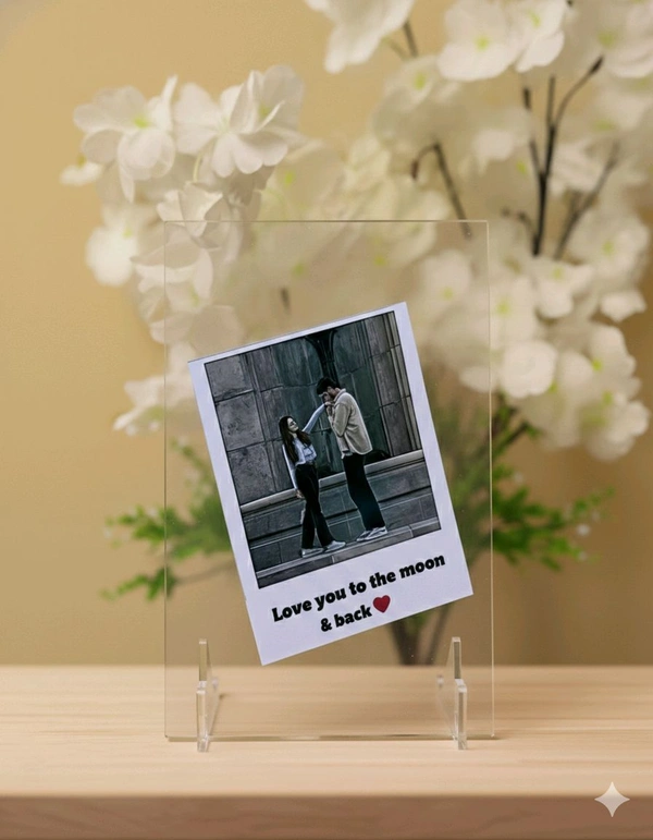 Acrylic Photo Stand - Medium - 5*7"