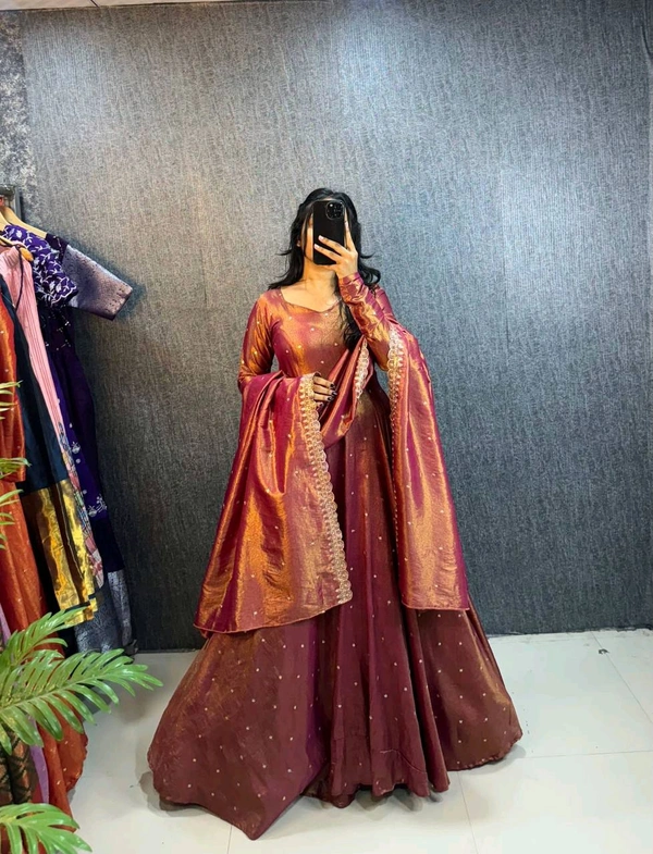 Tissu Gown - Brown, M-38