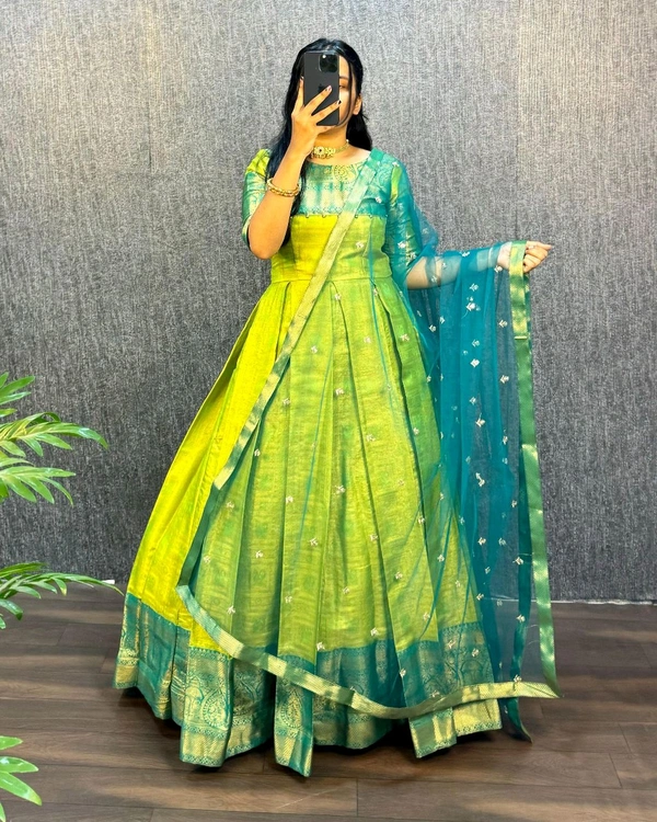 Ambica - Harlequin, S-36