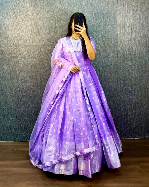 GOWN - Heliotrope, L-40