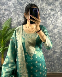 Suganya - Eastern Blue, L -40