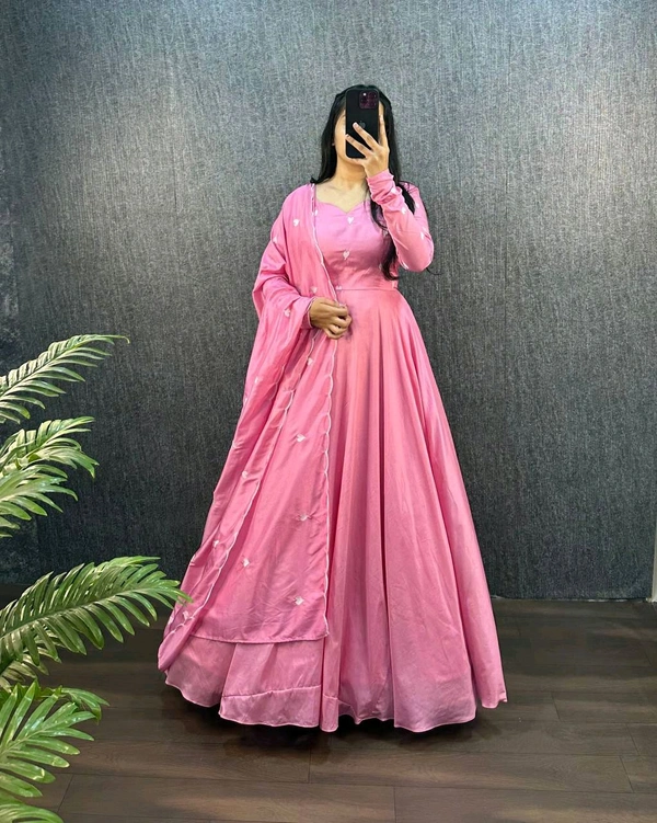 Aadya Heart - S-36, Lavender Rose