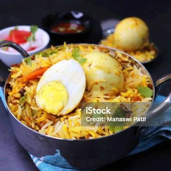 Egg Biryani - 1 Masala Fried Egg + Raita+ Gravy - 3 Eggs