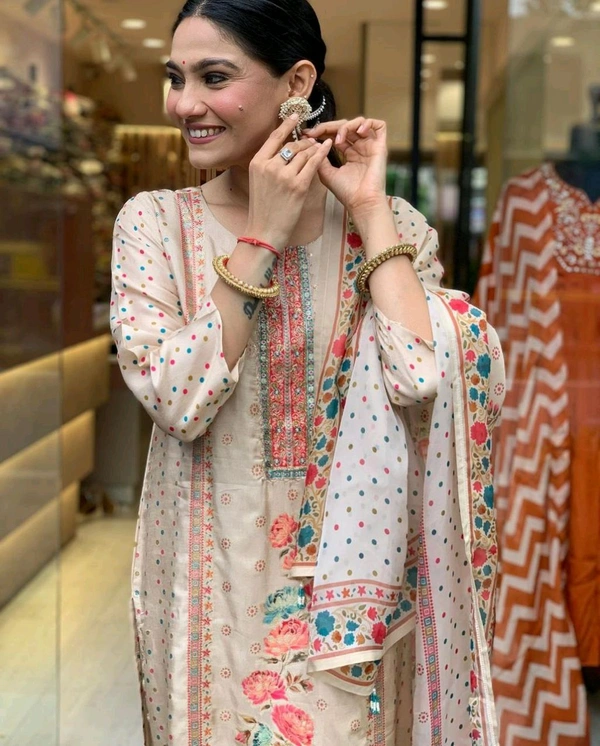 Elegant Satin Outfit with Silk Pant & Embroidered Dupatta – Multiprint & Stonework Design - XL (42)