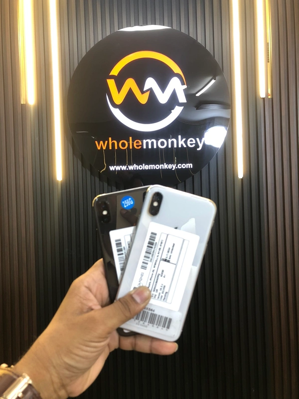 iphone Xs International Unit Just Like New 1 Month Seller warranty  - 64GB, Black