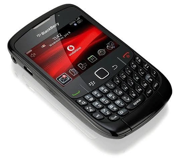 Blackberry 8520 Curve Qwerty Keypad Mobile Phone Renewed - Black