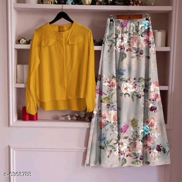 Trendy Women's Top & Bottom Sets - M