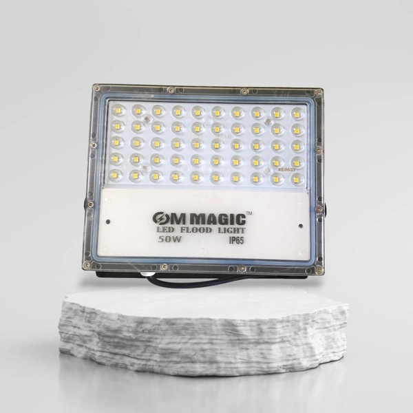 Om Magic   Lens Model  - 50w