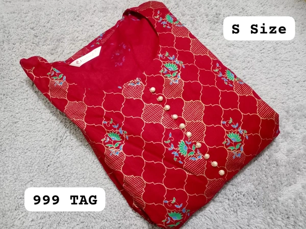 VDT Red Long Grand Gown 157 - Guardsman Red, 1, S