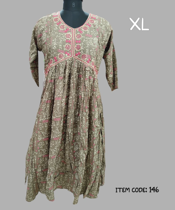 VDT Alia Cut Embrodiery Kurti 146 - Pastel Green, XL