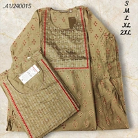 Avaasa Kurthis AV240015 - Golden, M