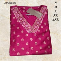 Avaasa Kurthis AV240023 - Maroon, S