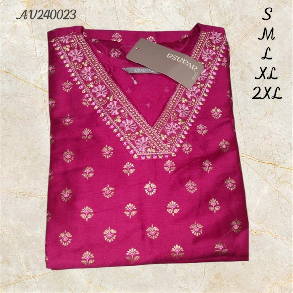 Avaasa Kurthis AV240023 - Maroon, S