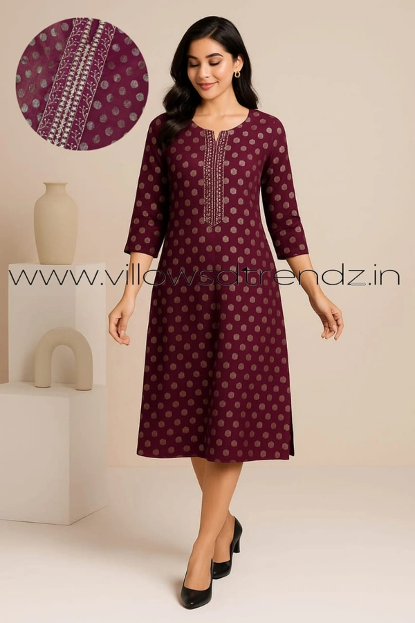 Avaasa Kurtis AV25006 - Maroon, S