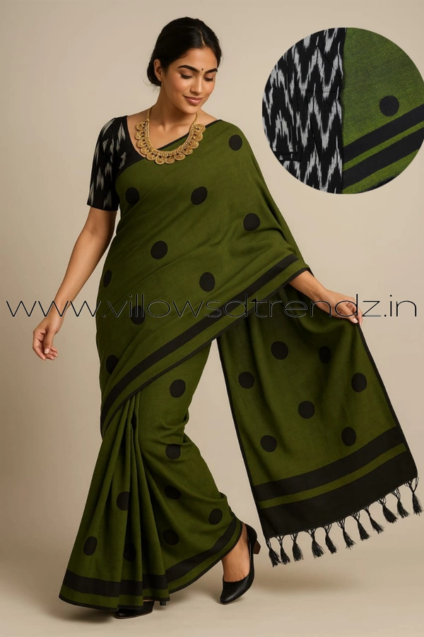 Ruthvi Ethincs Butta Khadi Cotton Saree With Blouse PK340210010 - Green, Saree With Blouse