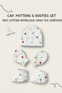 Smurf Finds Cap, Mittens & Booties set|Pack Contains 1 Set|100% Organic Cotton| Cream | SMMS7303 - 6-12 Month, Cream