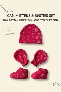 Smurf Finds Cap, Mittens & Booties set|Pack Contains 1 Set|100% Organic Cotton| White | SMMS7301 - 6-12 Month, Red