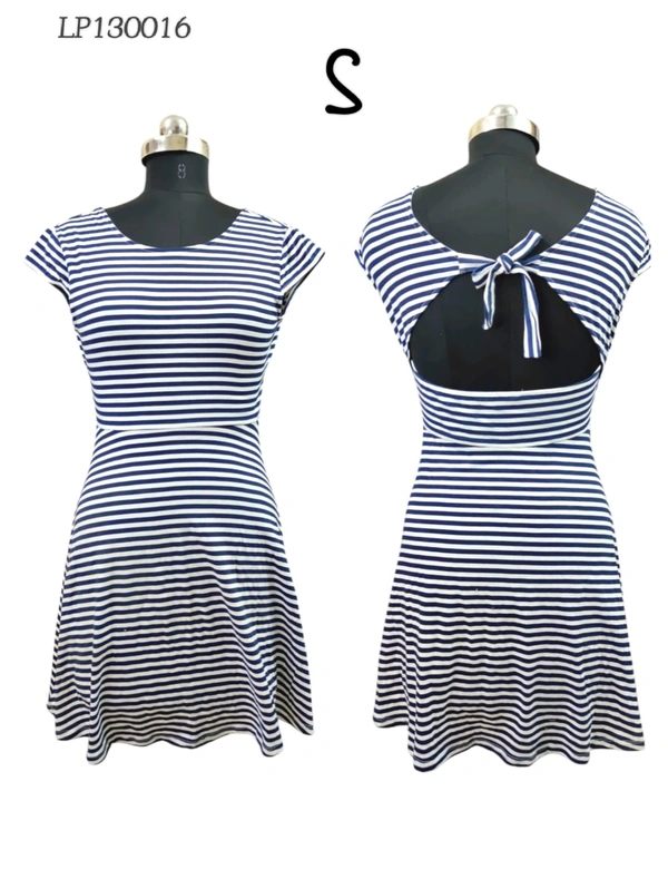 CLOVIA Cotton Knee Length Nightdress| Sleeveless | Black| LP130016 - S, Black