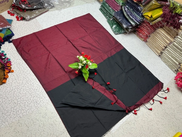 Ruthvi Ethincs Dualtone Khadi With Blouse DK320210015 - Maroon, Saree With Blouse