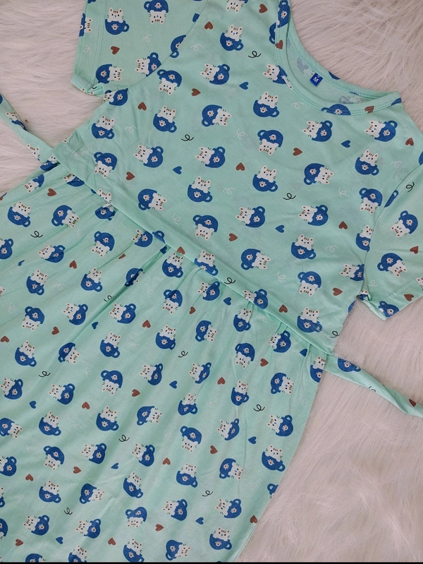 Smurf Finds Maternity Feeding Lounge Wear | Pullup Gown| Zipless| Full Length| 52 inches height|Peach Green | MGF310056 - Peach Green, 2XL