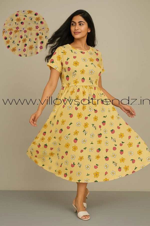 Smurf Finds Maternity Feeding Lounge Wear |Yellow | MGF30052 - Yellow, 2XL