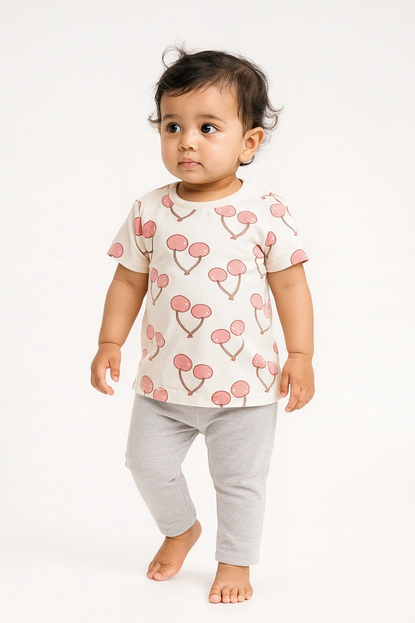 Smurf Finds Premium Cotton Printed Organic Cotton Unisex TShirt| 100% Cotton| White | T65015 - 6 year, White, 1