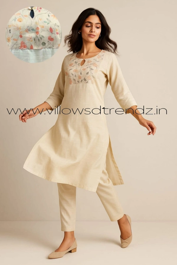 Twill Blue Silk Cotton kurti with Phant | XL | Half White | SK41001 - XL, Half white