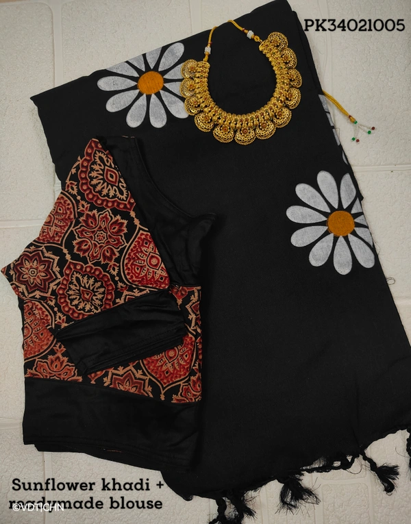 Ruthvi Ethincs Sunflower khadi Cotton Saree With Blouse PK34021005 - Black, Saree With Blouse